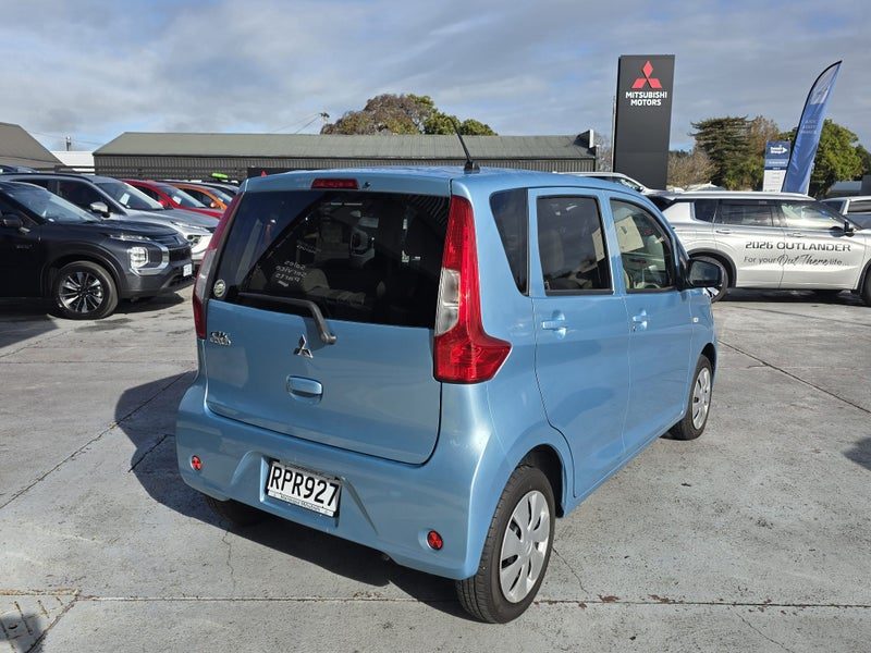 2018 Mitsubishi Mirage Mirage Kei Car, photo 2