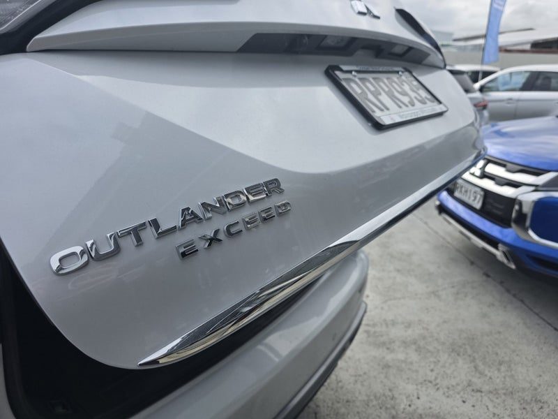 2026 Mitsubishi Outlander Exceed 4WD 2.5P, photo 3