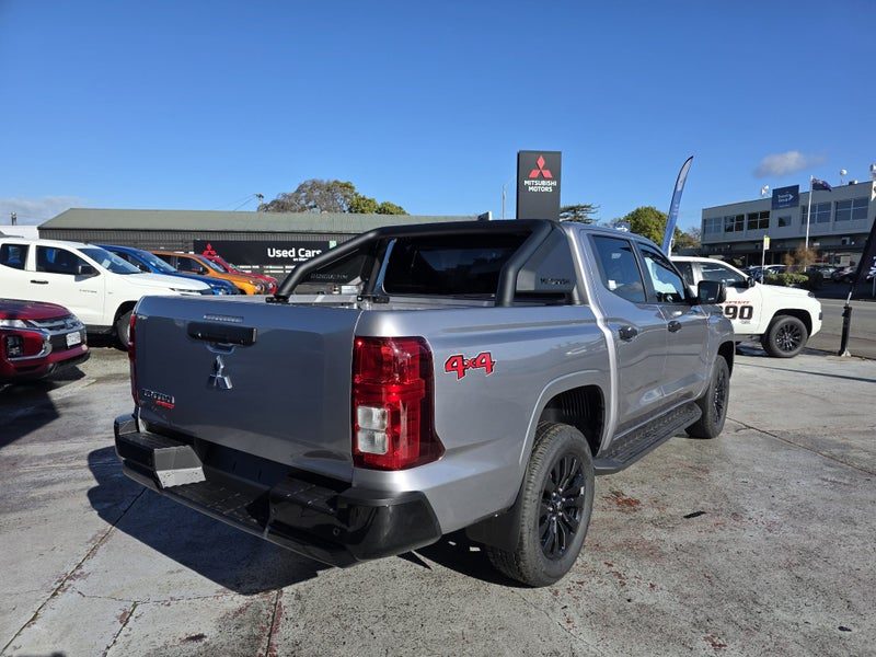 2026 Mitsubishi Triton GLX Sport 4x4 Auto, photo 2