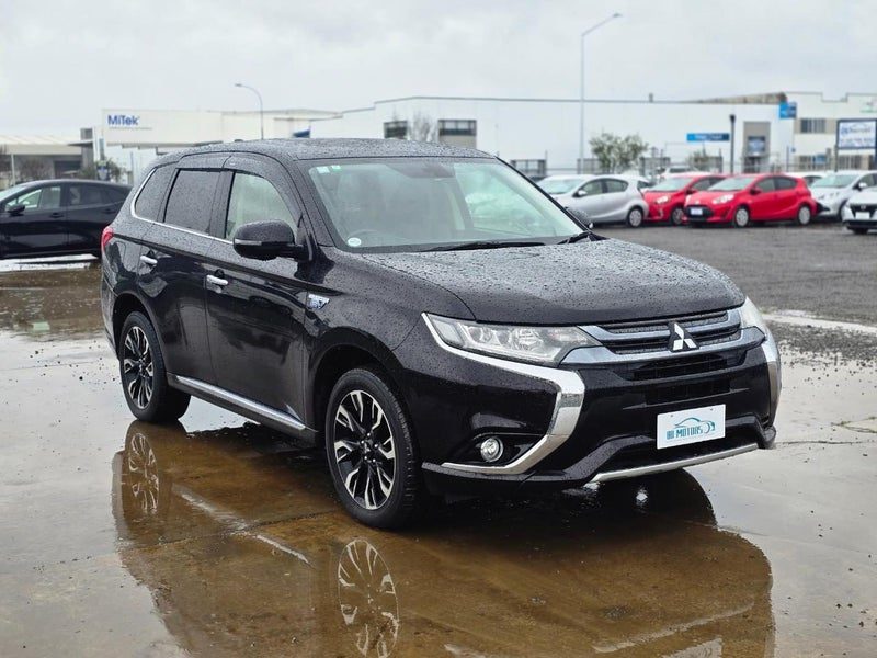 2015 Mitsubishi Outlander PHEV,2.0G, 4WD WITH ACC, photo 3
