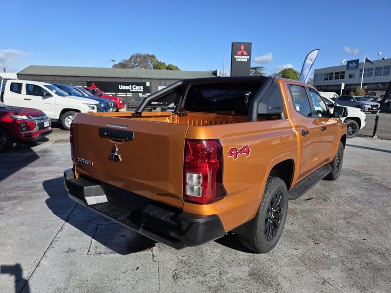 2026 Mitsubishi Triton GLX Sport 4x4 Auto, photo 3