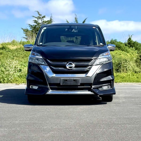 2016 Nissan Serena Highway Star, photo 2