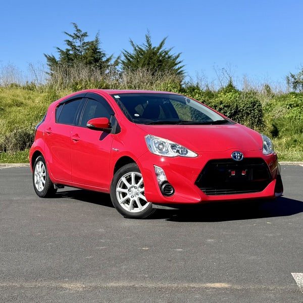 2015 Toyota Aqua Hybrid