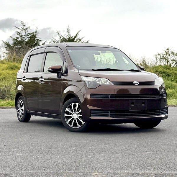 2013 Toyota Spade