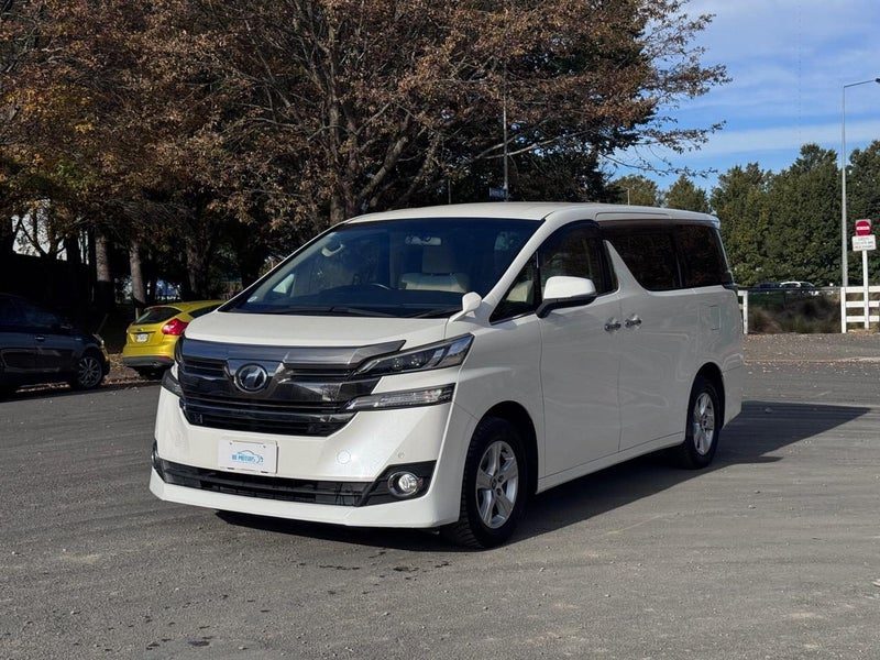 2017 Toyota Vellfire 8 Seater