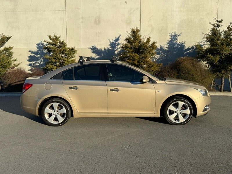 2010 Holden Cruze CDX 1.8 AT, photo 3