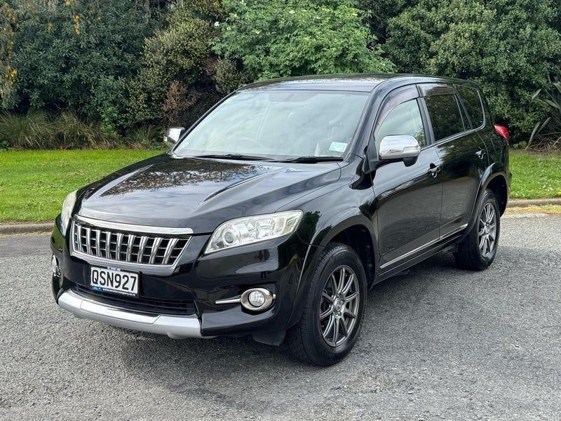 2013 Toyota Vanguard 240S S Package 7 Seater