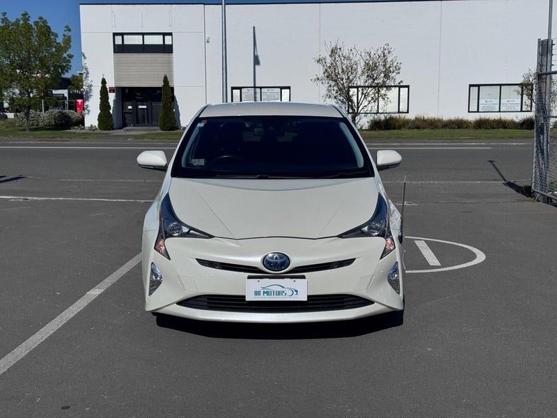 2016 Toyota Prius G TOURING SELECTION, photo 2