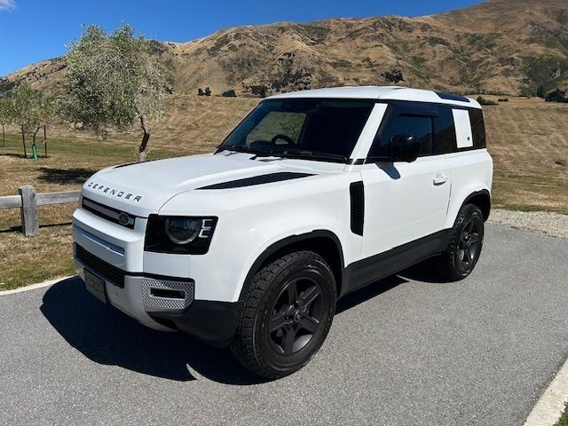 2021 Land Rover Defender 90 P300 2.0P, photo 2