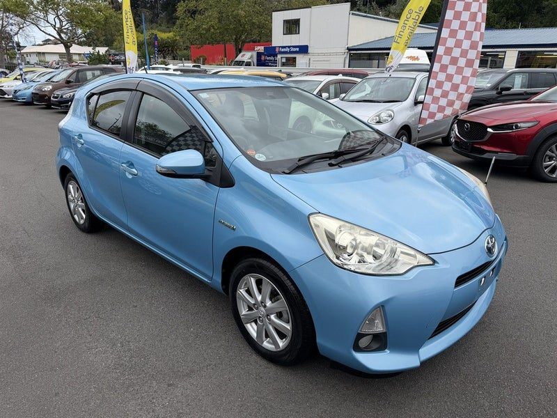 2014 Toyota Aqua S