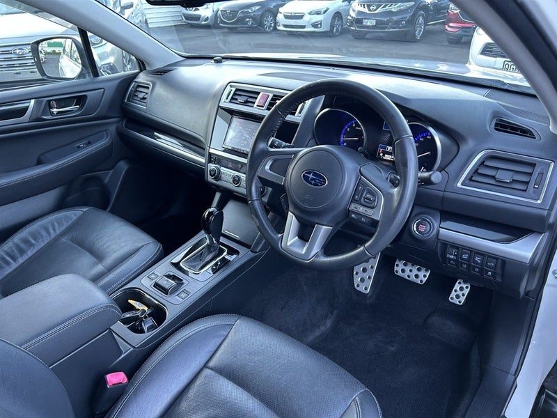 2016 Subaru Outback Limited, photo 3