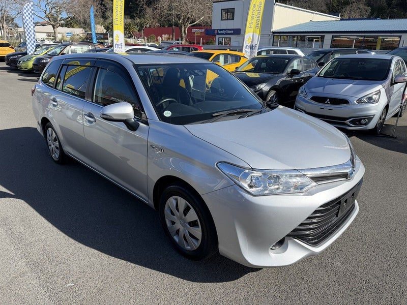2016 Toyota Corolla Fielder Hybrid