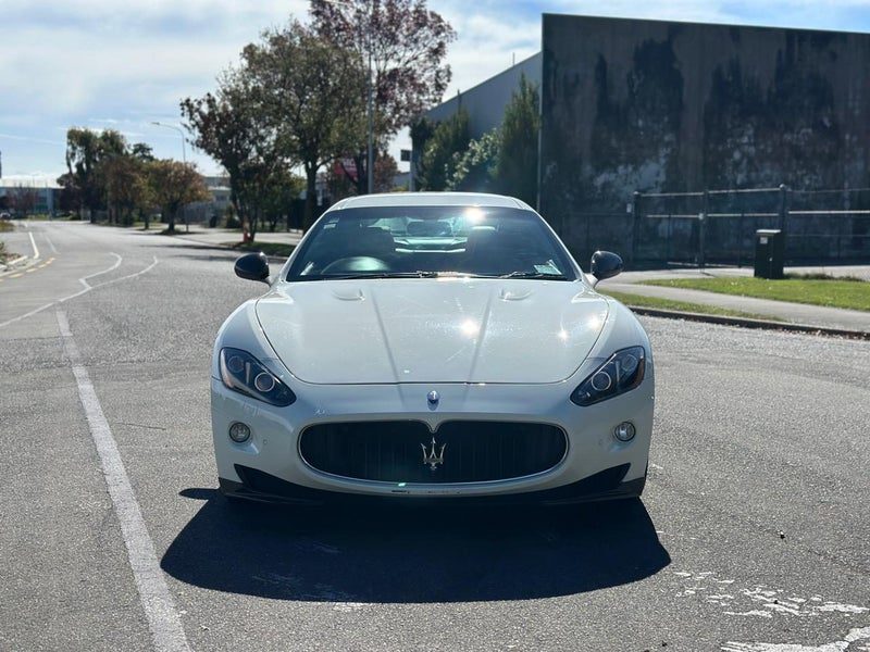 2014 Maserati GranTurismo MC Sport, 4.7 V8, NZ New, photo 2