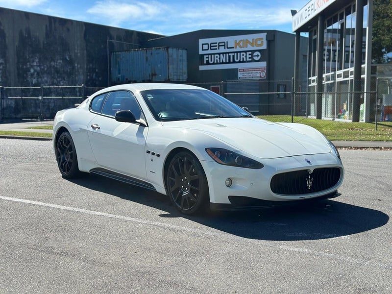 2014 Maserati GranTurismo MC Sport, 4.7 V8, NZ New, photo 3