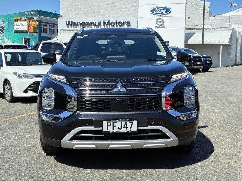 2022 Mitsubishi Outlander XLS 2.5P 4WD, photo 2
