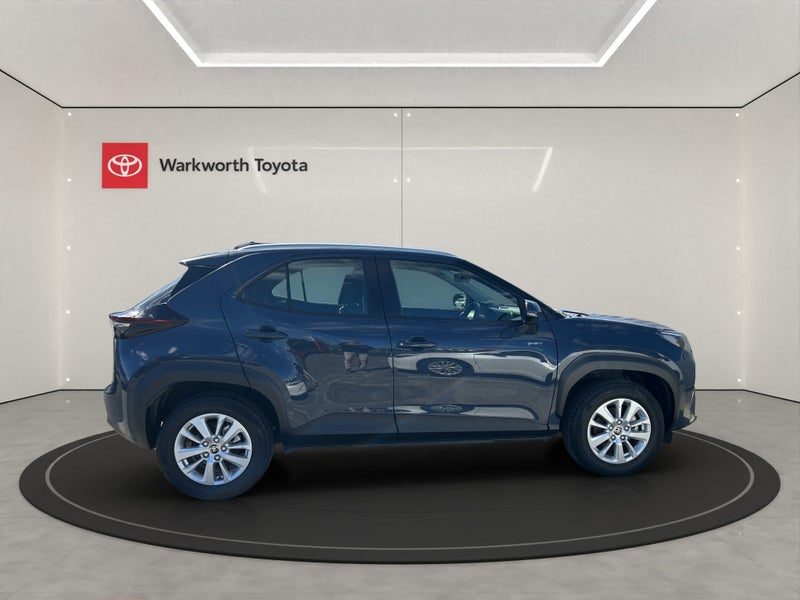 2024 Toyota Yaris Cross GX, photo 2