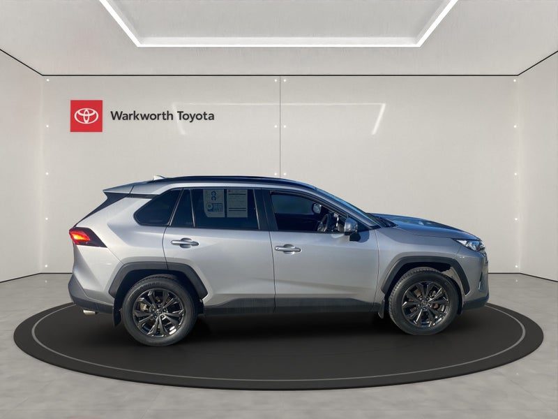 2022 Toyota RAV4 GXL 2.5, photo 2
