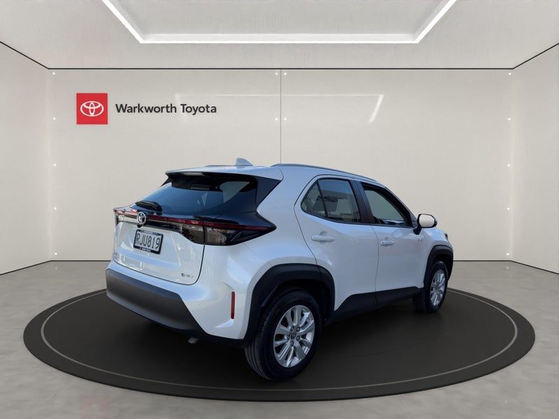 2025 Toyota Yaris Cross GX, photo 3