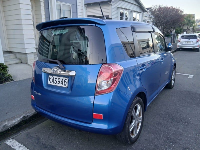 2008 Toyota Ractis, photo 3