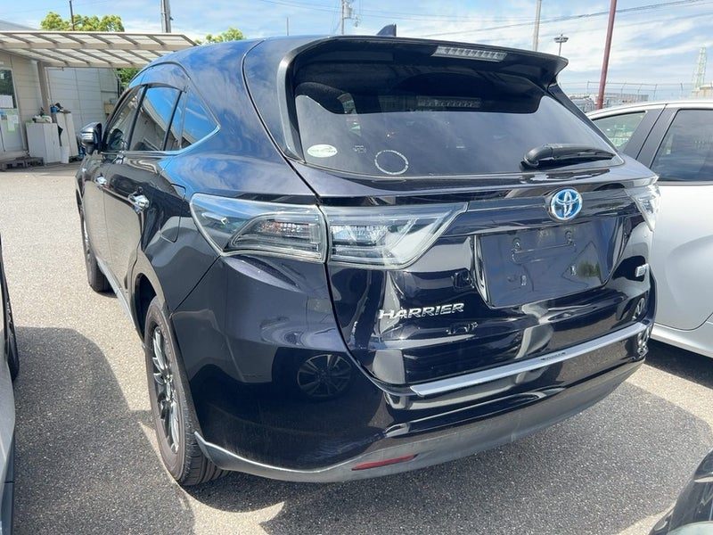 2015 Toyota Harrier, photo 2
