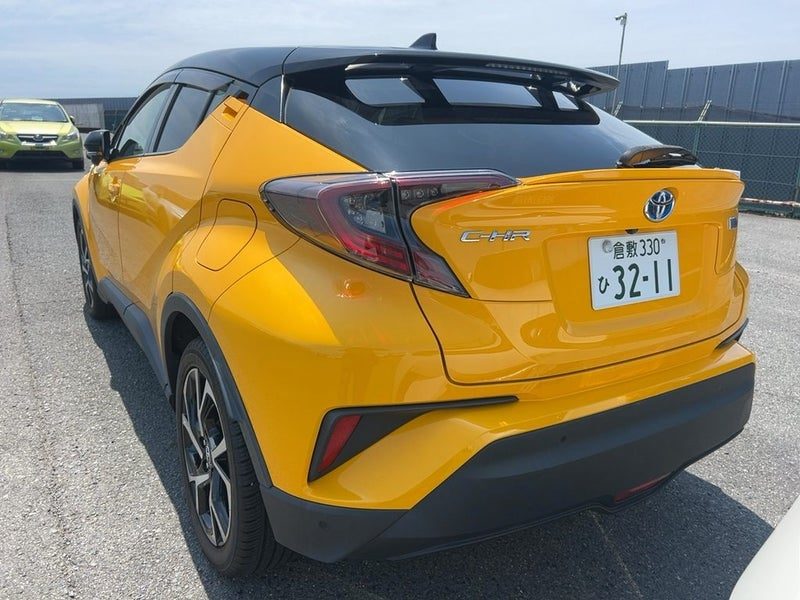 2017 Toyota C-HR G, photo 2