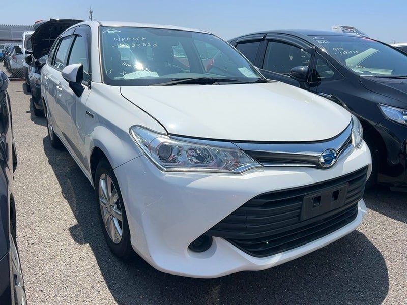 2016 Toyota Fielder