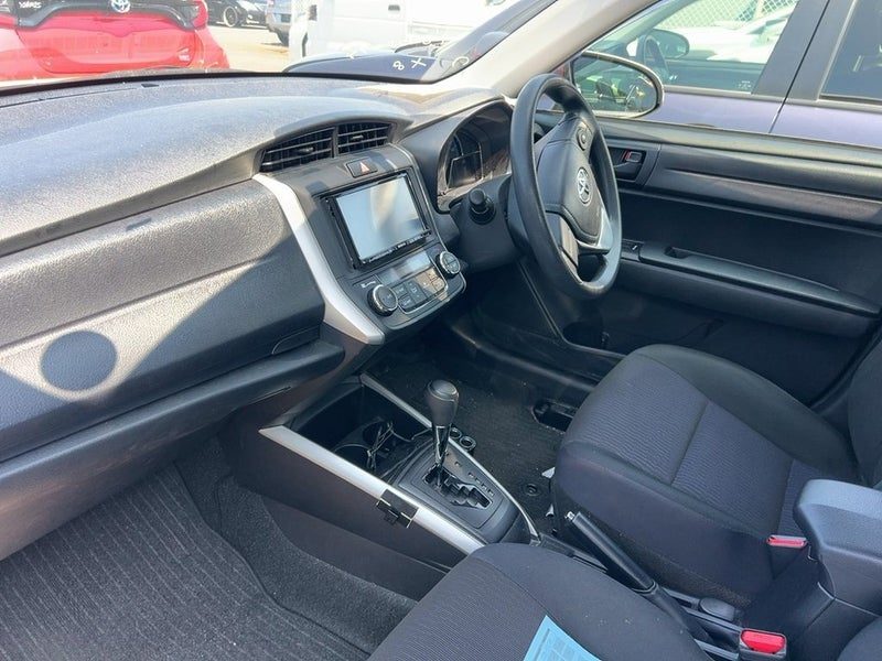 2016 Toyota Fielder, photo 3