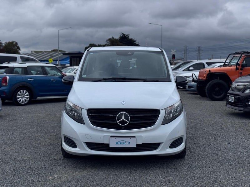 2017 Mercedes-Benz V 220 d 7 Seater, photo 2
