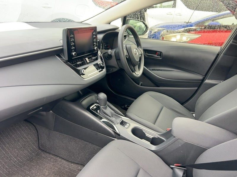2020 Toyota Corolla GX, photo 3