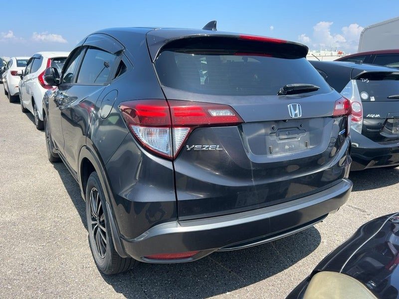 2014 Honda Vezel, photo 2