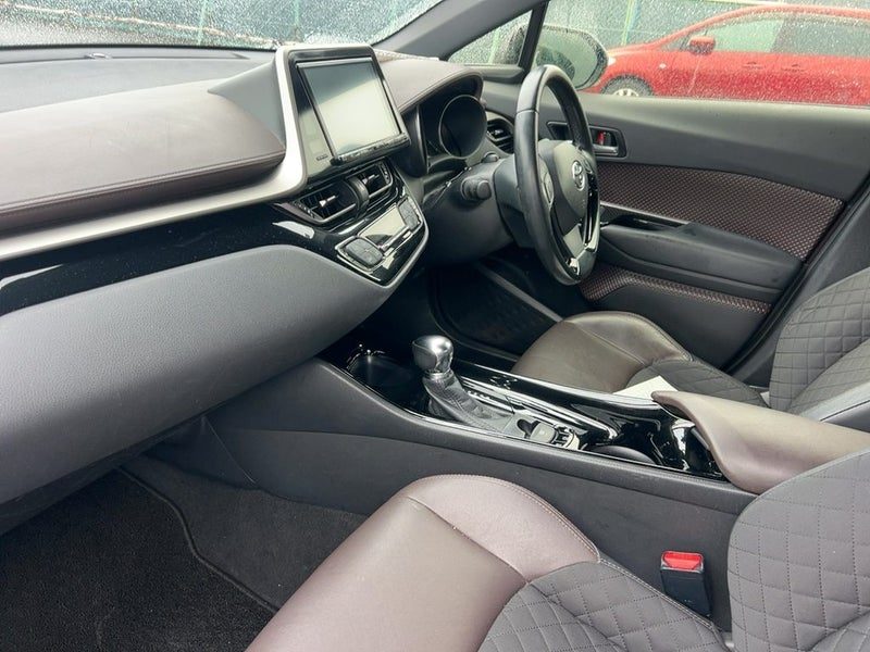 2017 Toyota C-HR, photo 3