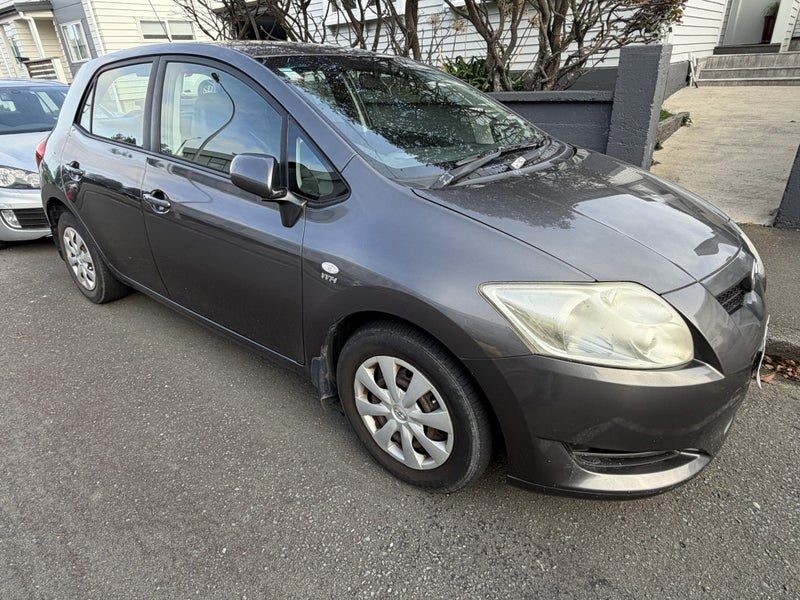 2009 Toyota Corolla Gx, photo 2