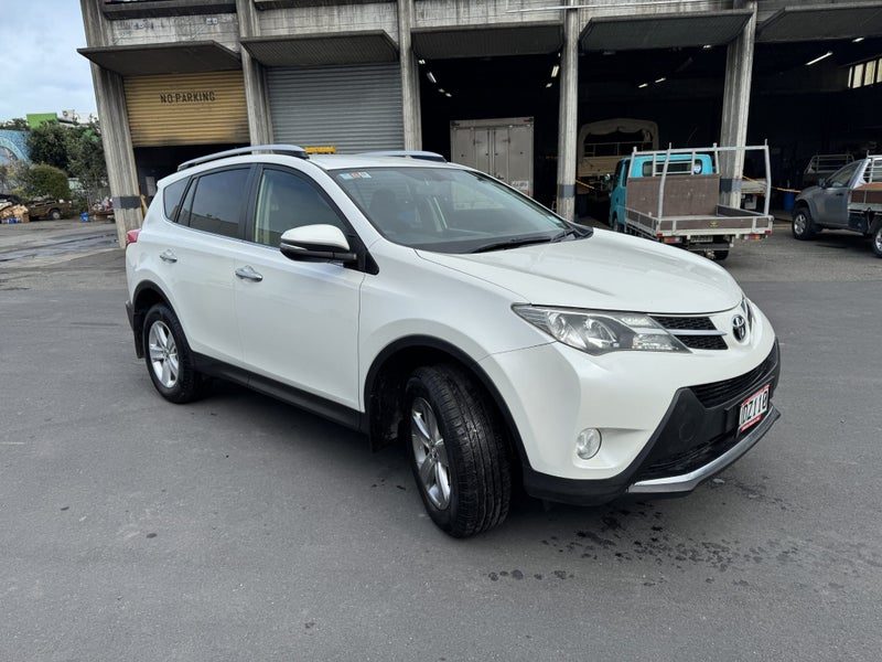 2015 Toyota RAV4 Gxl Suv AWD, photo 3