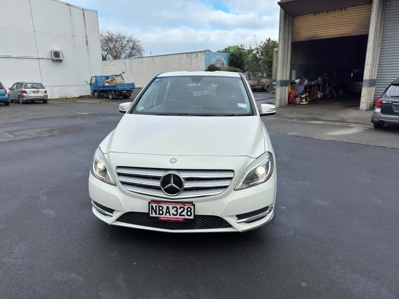 2013 Mercedes-Benz B 180 B180, photo 2