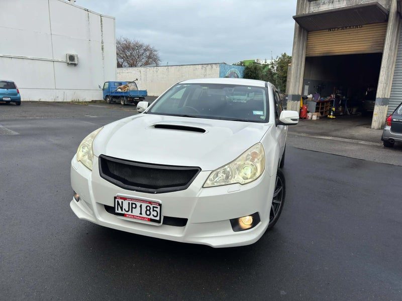 2011 Subaru Legacy, photo 3