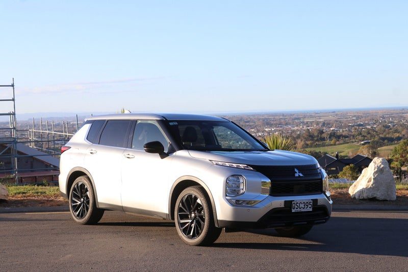 2024 Mitsubishi Outlander Sport 2.5P/4WD/CVT