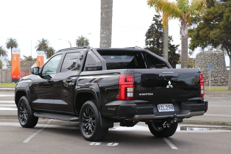 2026 Mitsubishi Triton VRX 2WD Auto (BLACK OUT), photo 2