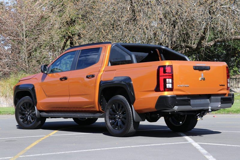2026 Mitsubishi Triton DC VRX 4WD 6AT, photo 2