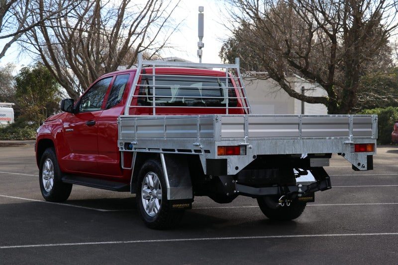 2026 Mitsubishi Triton Club Cab GLX Flat Deck 4WD, photo 2