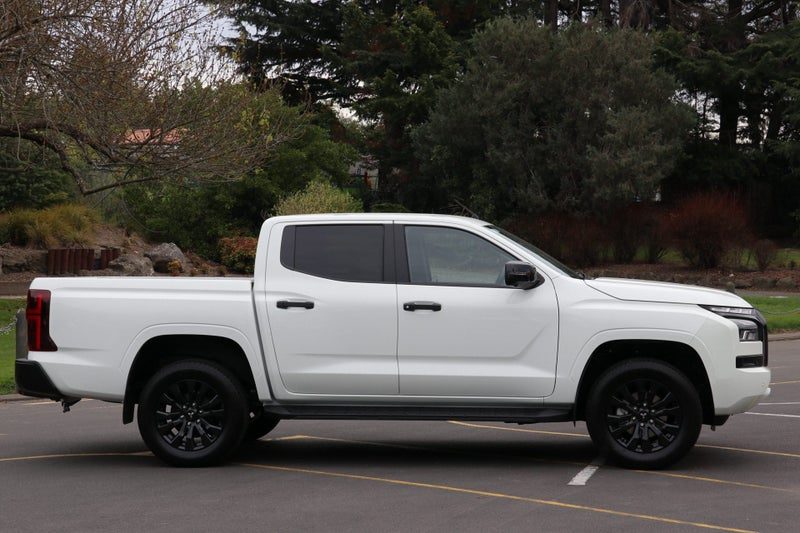 2026 Mitsubishi Triton GLXR 2WD Automatic, photo 3