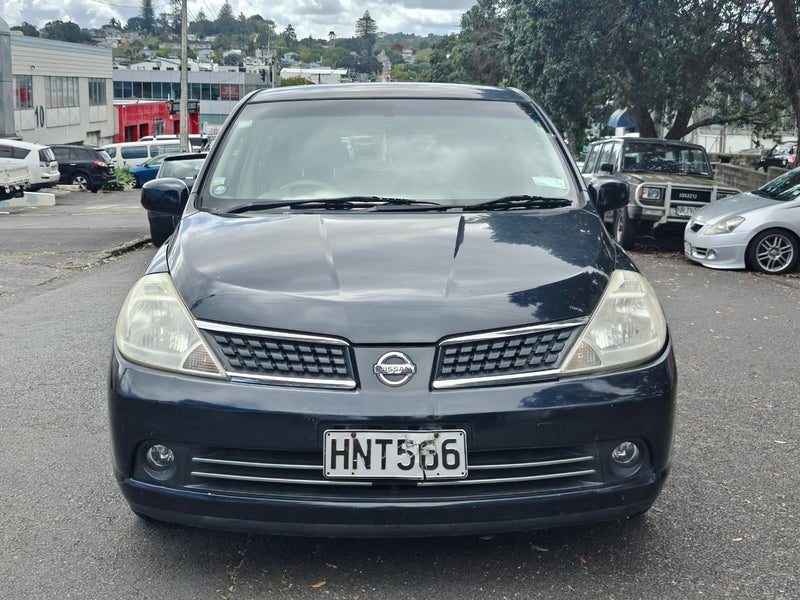 2007 Nissan Tiida, photo 2