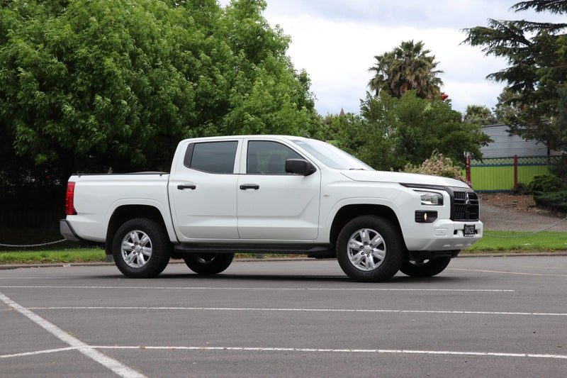 2024 Mitsubishi Triton GLX 2WD Automatic, photo 3