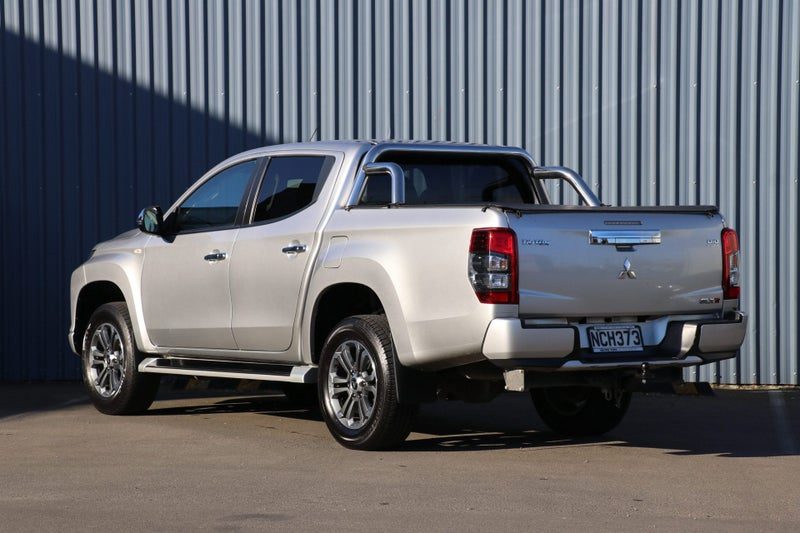 2020 Mitsubishi Triton GLXR 2WD Automatic, photo 2