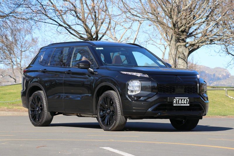 2026 Mitsubishi Outlander Exceed 7 Seater