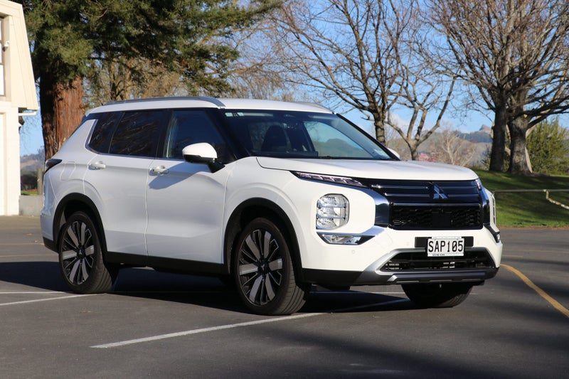 2026 Mitsubishi Outlander XLS 2WD 2.5P