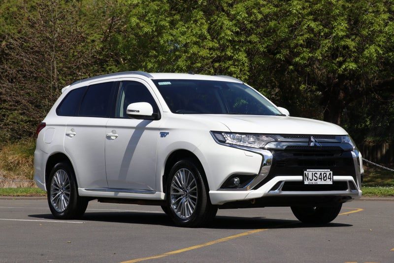 2021 Mitsubishi Outlander XLS PHEV/4WD/AT