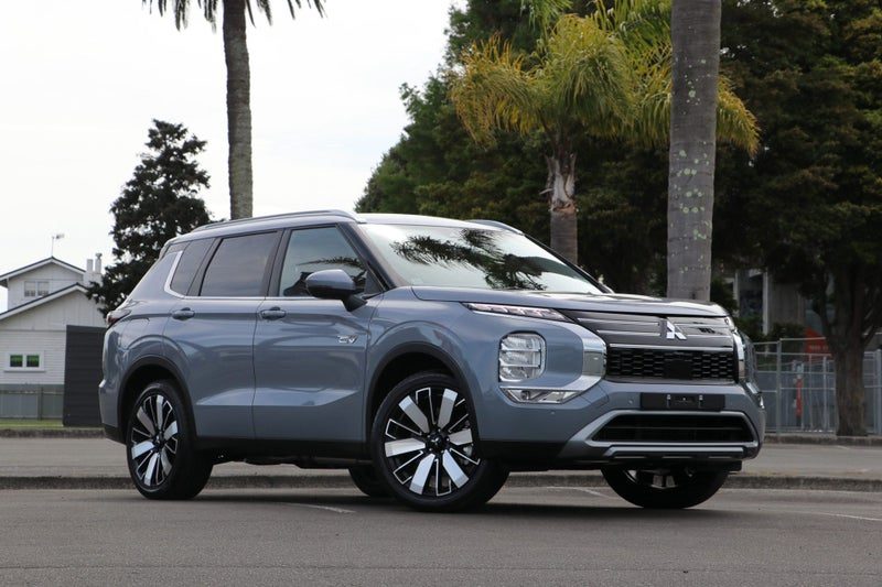 2026 Mitsubishi Outlander PHEV XLS 4WD (S-AWC)
