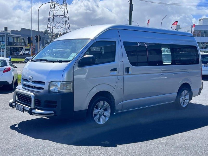 2005 Toyota Hiace HIGH ROOF / 2.5TDZX / MANUAL, photo 3
