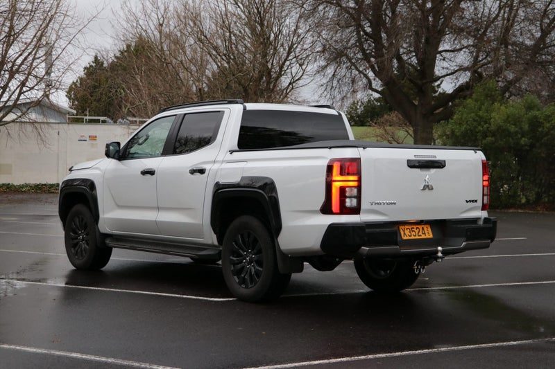 2026 Mitsubishi Triton VRX 4WD Auto, photo 2