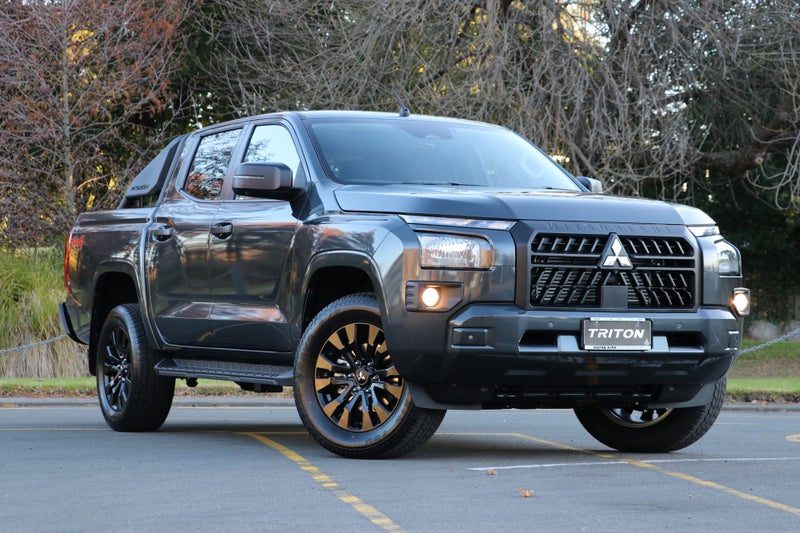 2026 Mitsubishi Triton GLX SPORT 4WD 6At ( GLXS )